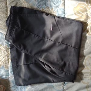Nike gray workout pants. Size small.